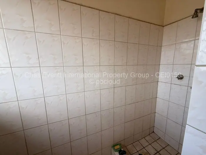 3 Bedroom House for Sale in Zimre Park, Harare