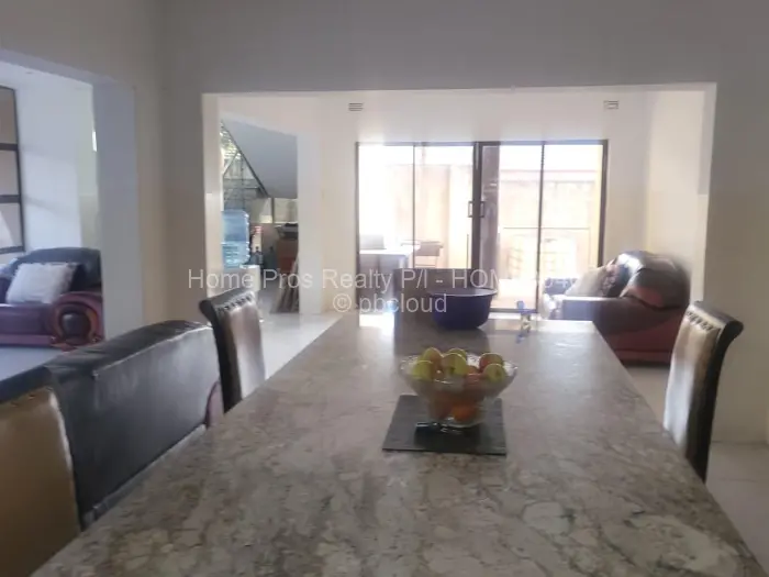 Commercial Property to Rent in Pomona