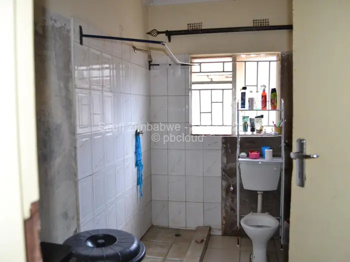 4 Bedroom House for Sale in Glen View, Harare