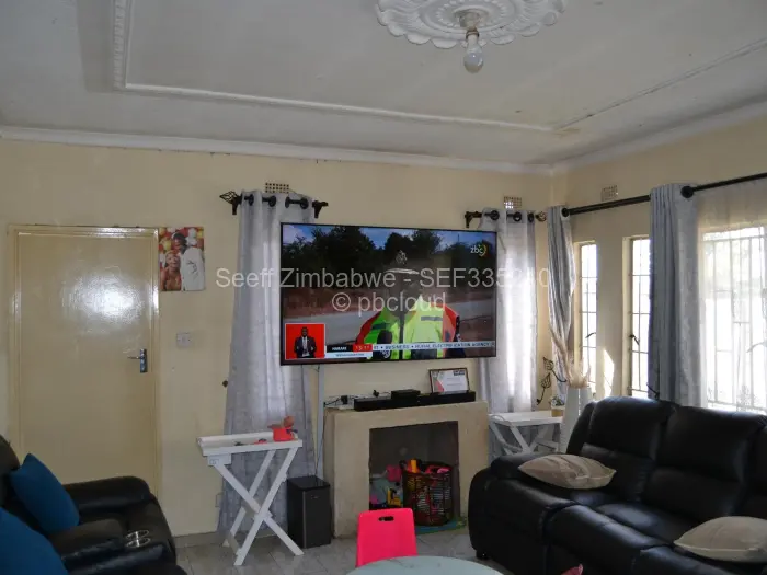 4 Bedroom House for Sale in Glen View, Harare