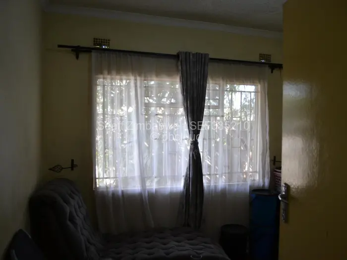 4 Bedroom House for Sale in Glen View, Harare