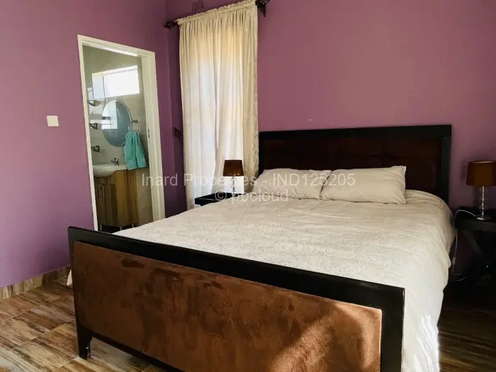 3 Bedroom House to Rent in Mount Pleasant