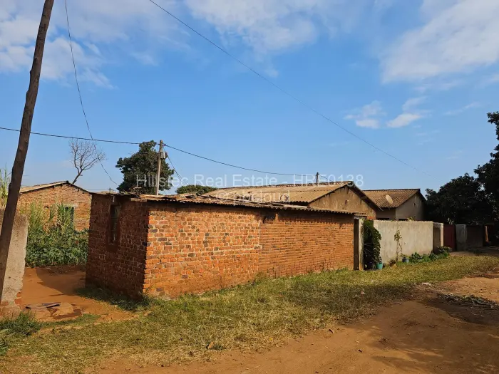 Stand for Sale in Dzivarasekwa, Harare