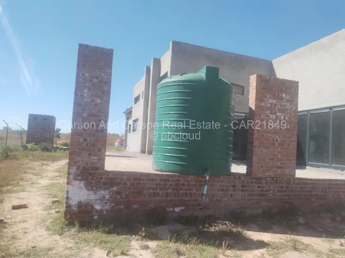 4 Bedroom House for Sale in Ruwa, Ruwa