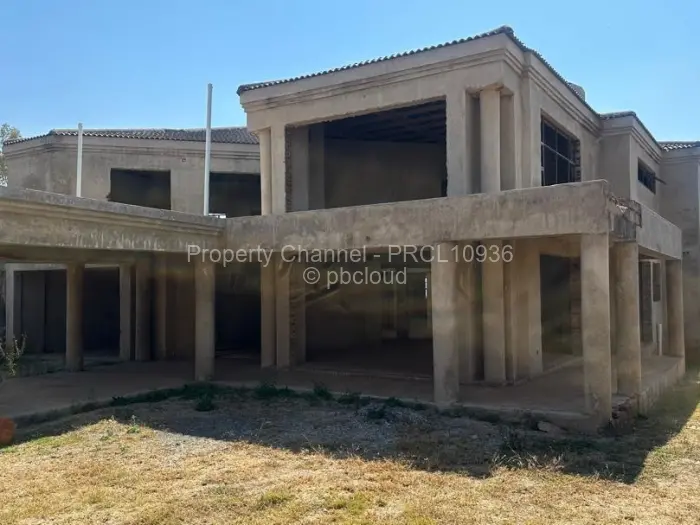8 Bedroom House for Sale in Brookeview, Harare