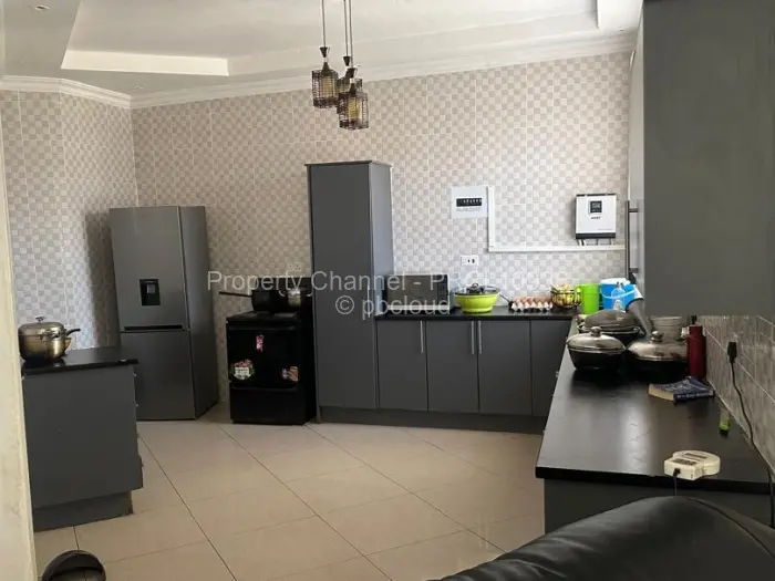 8 Bedroom House for Sale in Brookeview, Harare