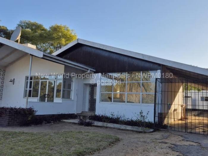 3 Bedroom House for Sale in Burnside, Bulawayo