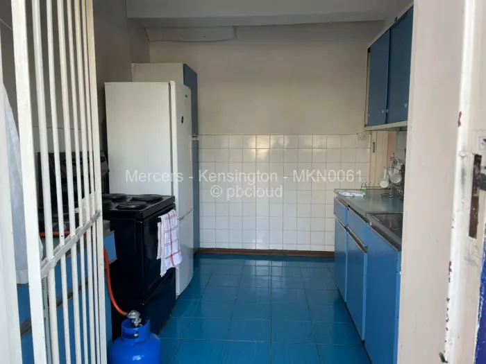 Townhouse/Complex/Cluster for Sale in Avondale, Harare