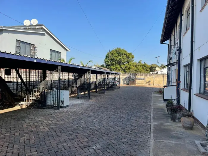 Townhouse/Complex/Cluster for Sale in Avondale, Harare
