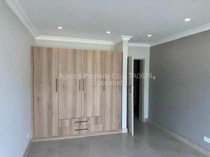 Townhouse/Complex/Cluster to Rent in Mount Pleasant