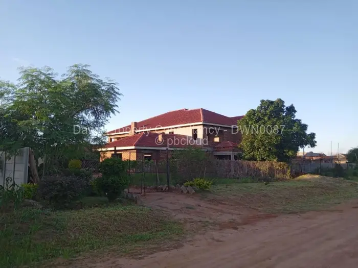 12 Bedroom House for Sale in Rydale Ridge, Harare