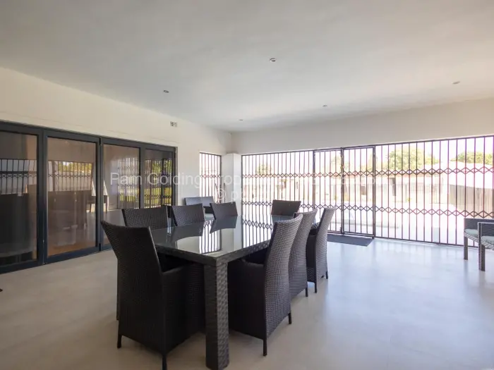 6 Bedroom House for Sale in Norton, Norton