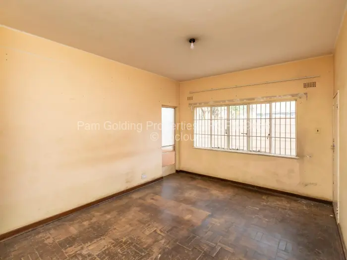 Warehouse/Industrial for Sale in Avenues, Harare