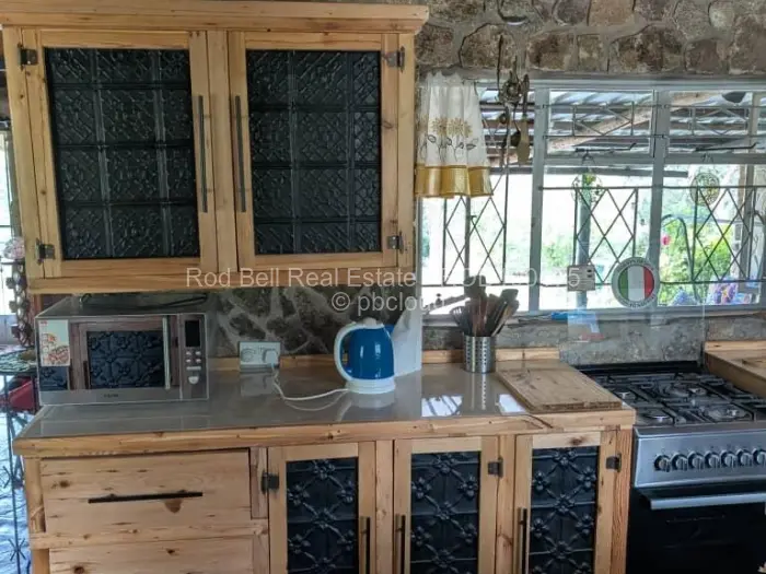 2 Bedroom Cottage/Garden Flat for Sale in Juliasdale, Juliasdale