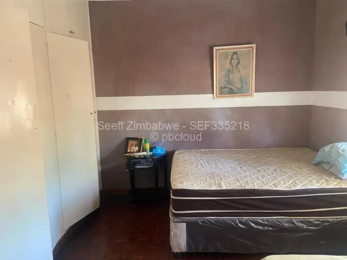 6 Bedroom House for Sale in Chiredzi, Chiredzi