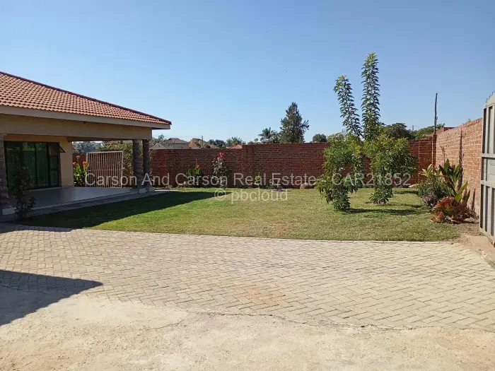4 Bedroom House for Sale in Westgate, Harare