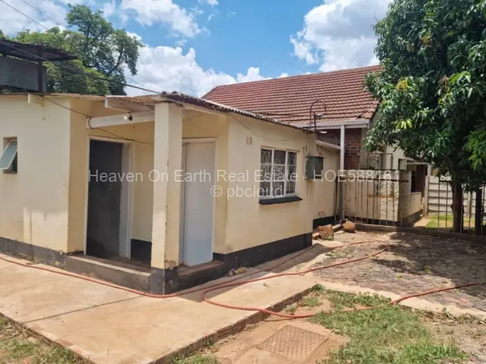 Warehouse/Industrial for Sale in Hillside, Harare