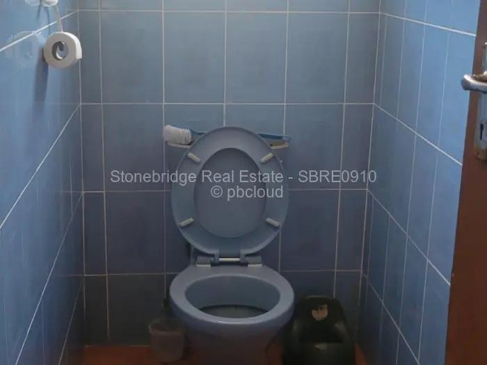 2 Bedroom House for Sale in Plumtree, Plumtree