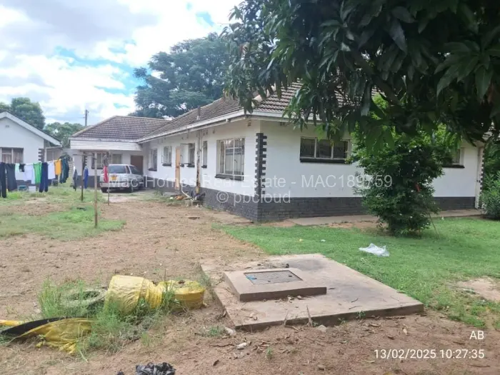 3 Bedroom House for Sale in Waterfalls, Harare