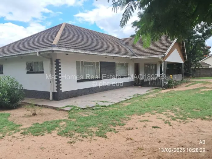 3 Bedroom House for Sale in Waterfalls, Harare