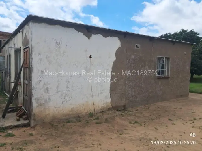 3 Bedroom House for Sale in Waterfalls, Harare