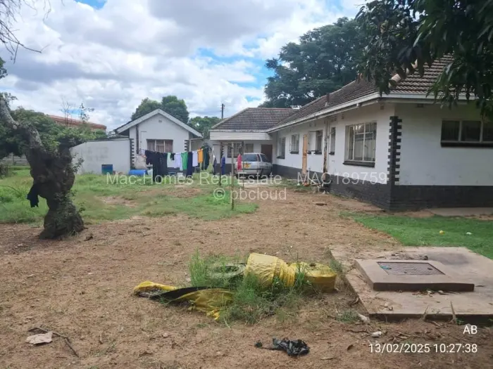 3 Bedroom House for Sale in Waterfalls, Harare