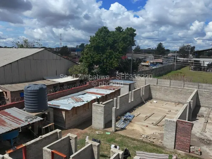 Warehouse/Industrial for Sale in Ruwa, Ruwa