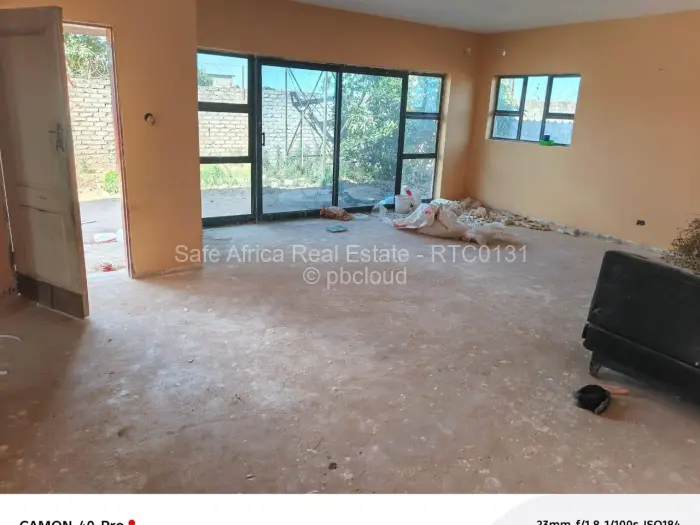 4 Bedroom House for Sale in Damofalls, Damofalls