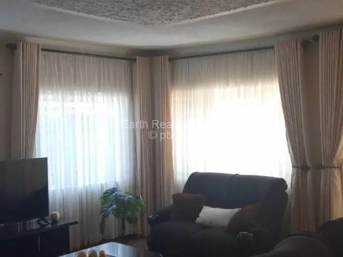 3 Bedroom House for Sale in Norton, Norton