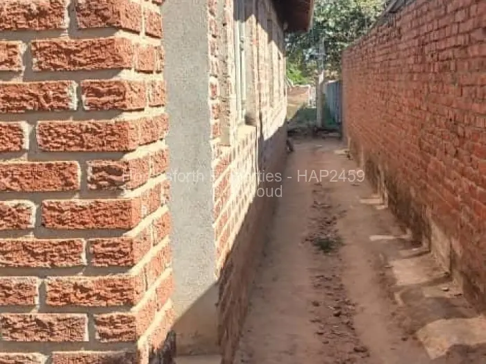 4 Bedroom House for Sale in Damofalls, Damofalls