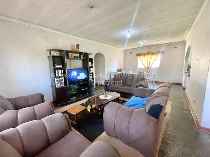 3 Bedroom House for Sale in Windsor Park, Ruwa