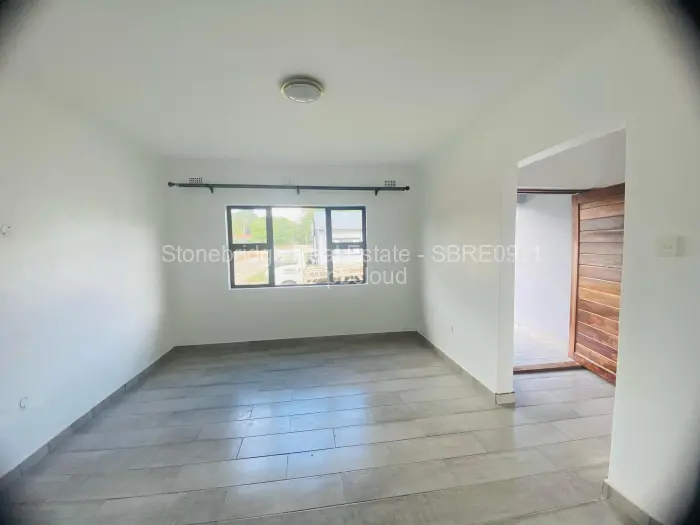 2 Bedroom House for Sale in Hillside Byo, Bulawayo