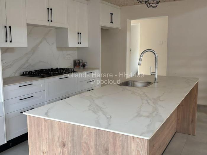 Townhouse/Cluster for Sale in Newlands, Harare