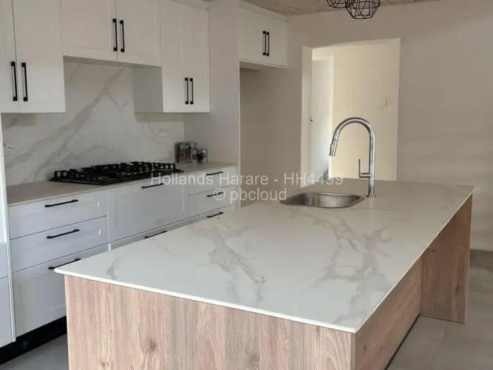 Townhouse/Cluster for Sale in Newlands, Harare