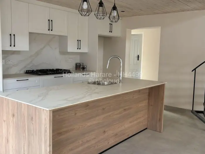 Townhouse/Cluster for Sale in Newlands, Harare