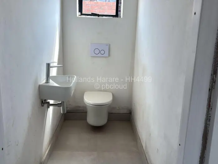 Townhouse/Cluster for Sale in Newlands, Harare