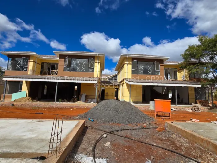 Townhouse/Complex/Cluster for Sale in Pomona, Harare