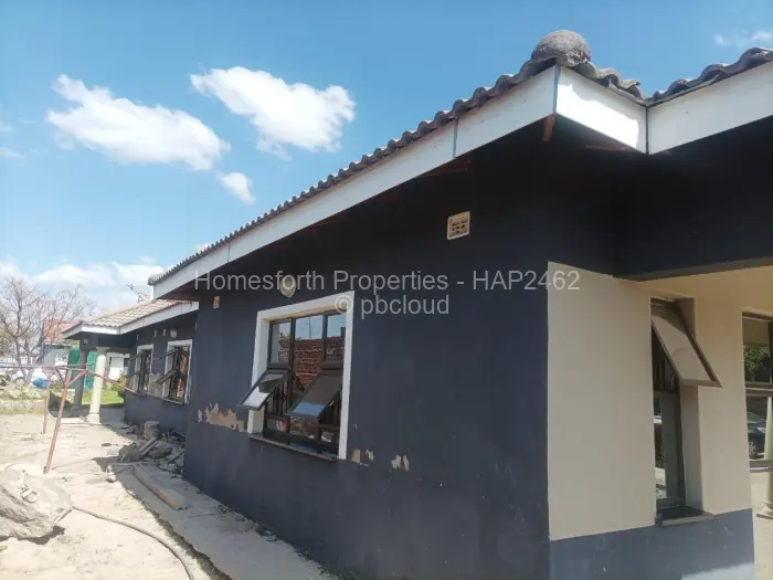 5 Bedroom House for Sale in Waterfalls, Harare