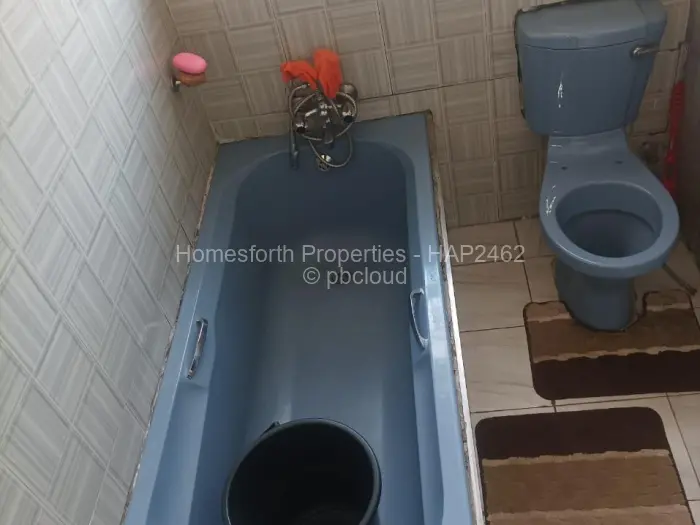 5 Bedroom House for Sale in Waterfalls, Harare