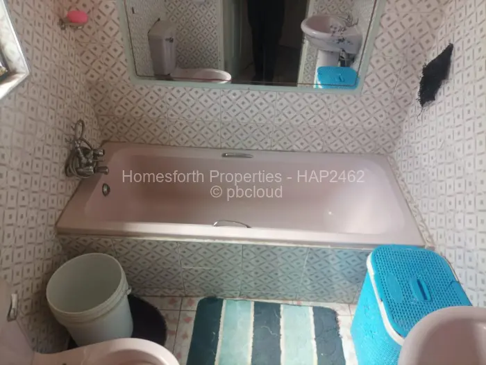 5 Bedroom House for Sale in Waterfalls, Harare