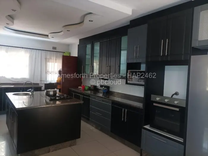 5 Bedroom House for Sale in Waterfalls, Harare