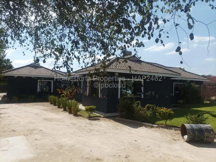 5 Bedroom House for Sale in Waterfalls, Harare