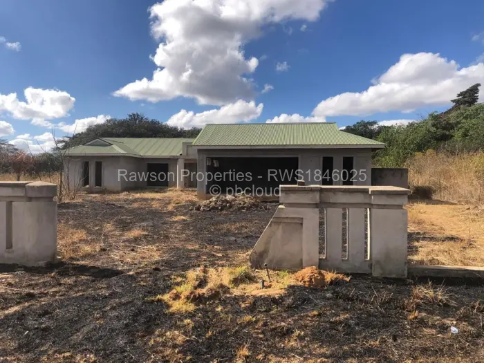 4 Bedroom House for Sale in Ruwa, Ruwa