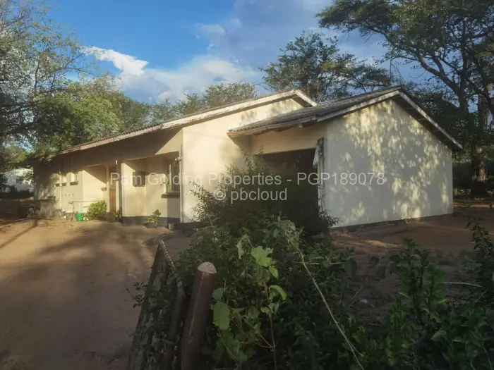 3 Bedroom House for Sale in Hwange, Hwange