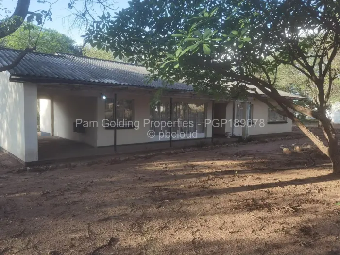 3 Bedroom House for Sale in Hwange, Hwange