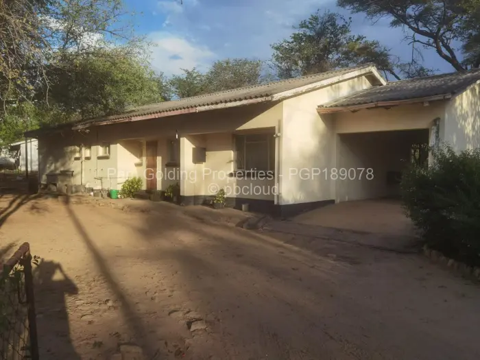 3 Bedroom House for Sale in Hwange, Hwange