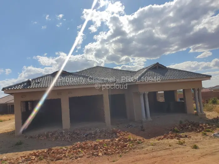 4 Bedroom House for Sale in Kadoma, Kadoma