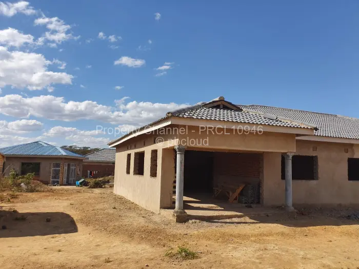 4 Bedroom House for Sale in Kadoma, Kadoma