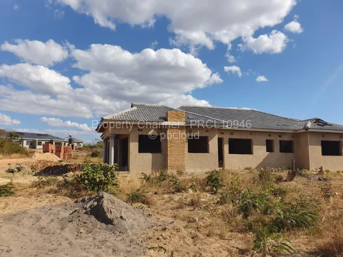 4 Bedroom House for Sale in Kadoma, Kadoma