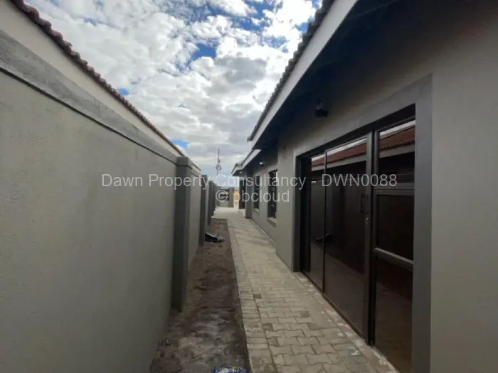 4 Bedroom House for Sale in Mabvazuva Estates, Ruwa